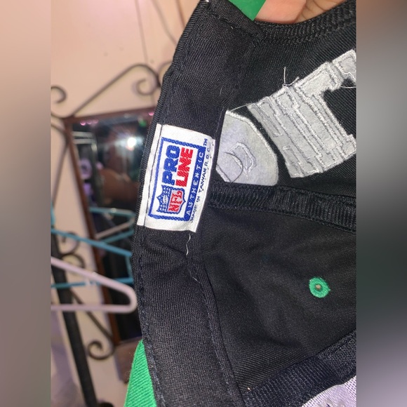 Philadelphia Eagles 1990s to 1980s proline logo authentic snapback hat - Picture 3 of 8